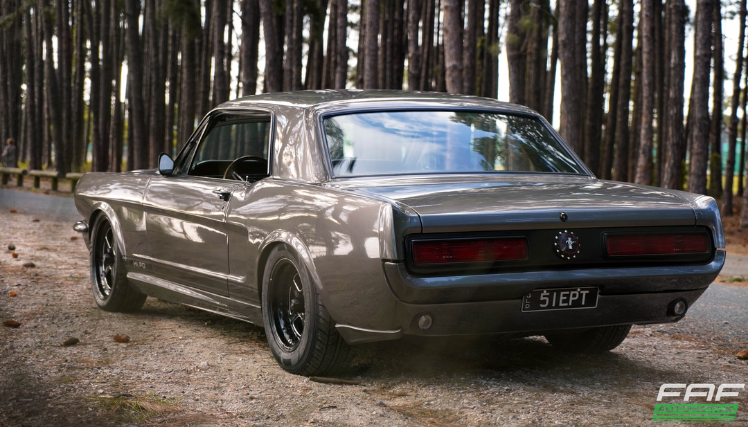 Mustang 2